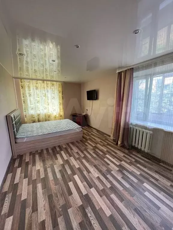 1-к. квартира, 30 м, 4/5 эт. - Фото 0