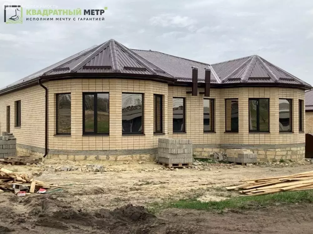 Дом в Михайловск, улица Федора Ушакова, 46 (100 м) - Фото 1