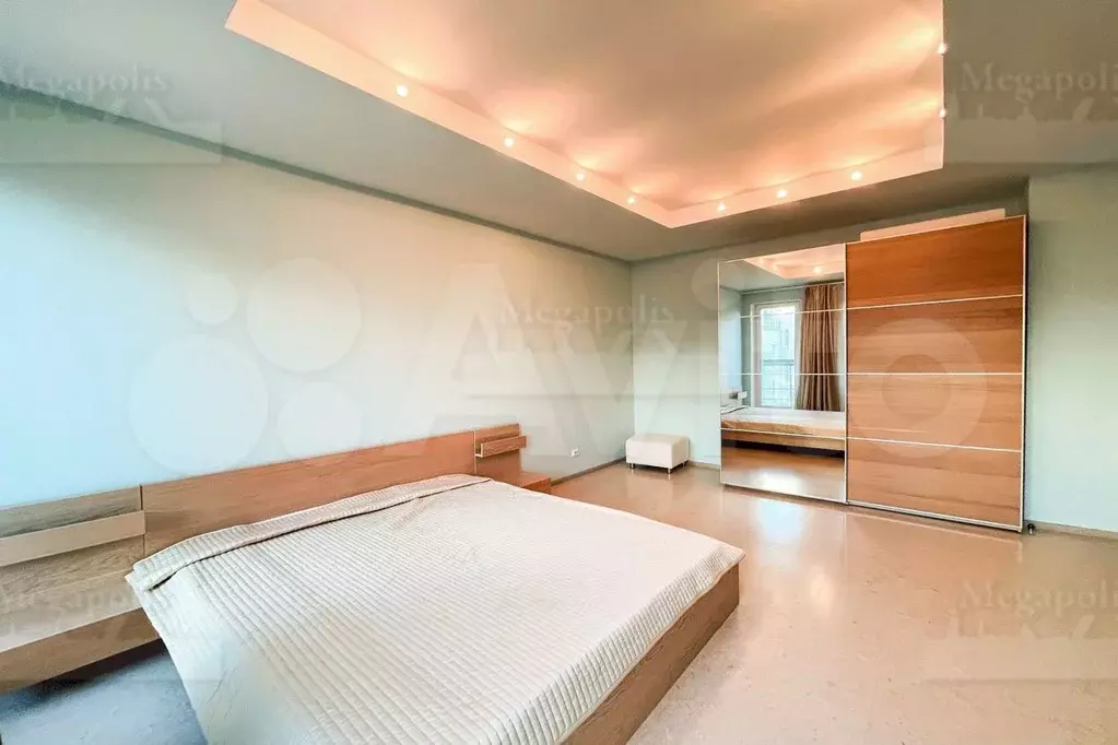 4-к. квартира, 150 м, 7/10 эт. - Фото 0