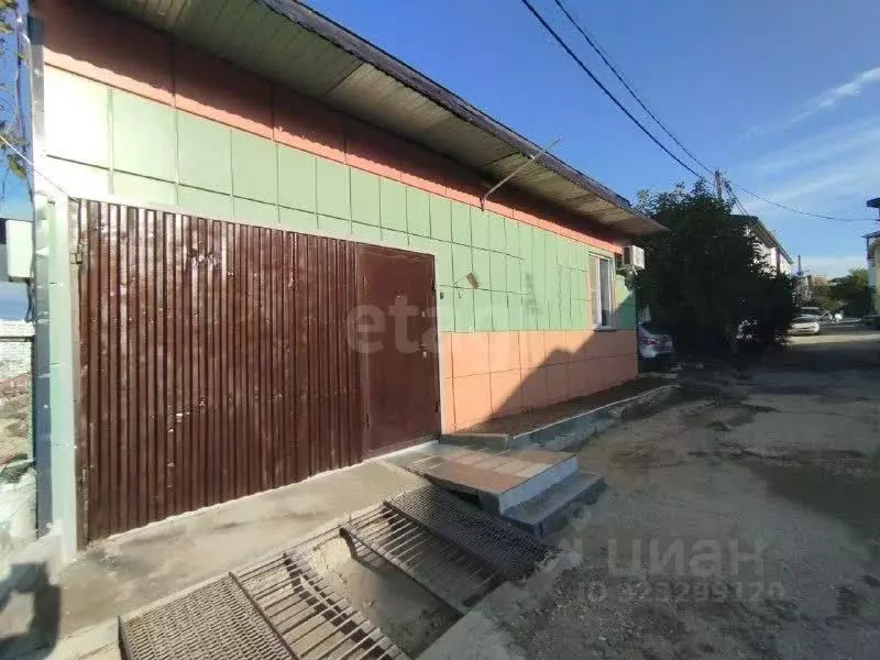 Гараж в Краснодарский край, Анапа ул. Ивана Голубца, 157 (73 м) - Фото 1