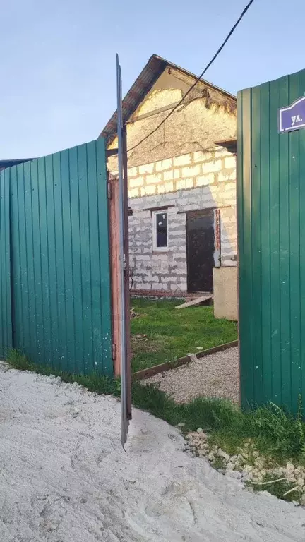 Дом в Калужская область, Калуга городской округ, д. Колюпаново 5 (80 ... - Фото 1