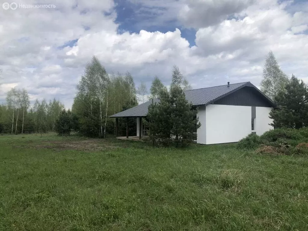 Дом в Свердловская область, Полевской муниципальный округ, село ... - Фото 0