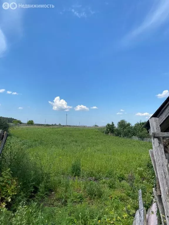 Участок в село Уваровка, Лесная улица (15 м) - Фото 0