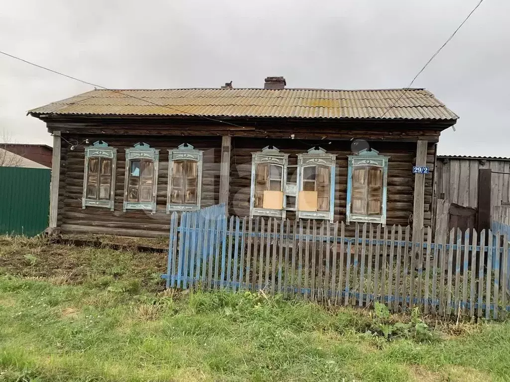 Дом в Курганская область, Далматовский муниципальный округ, с. Крутиха ... - Фото 1