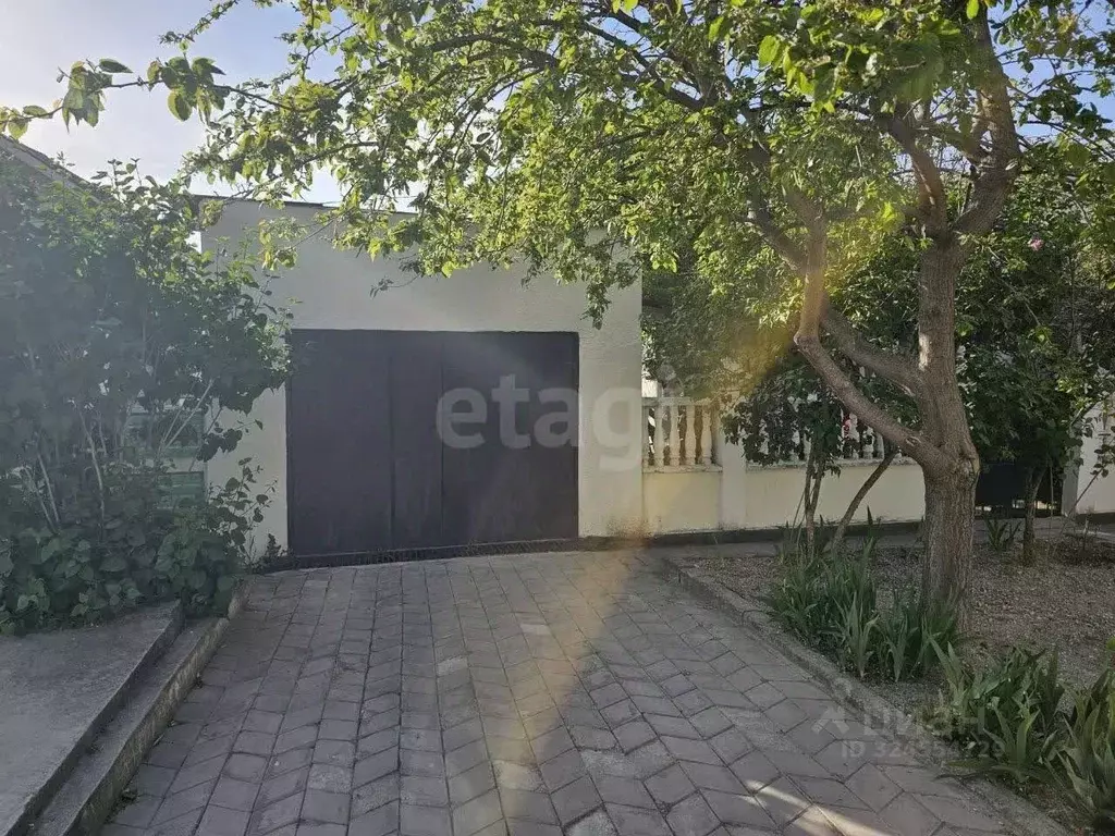 Дом в Крым, Бахчисарай ул. Гагарина, 10 (50 м) - Фото 1