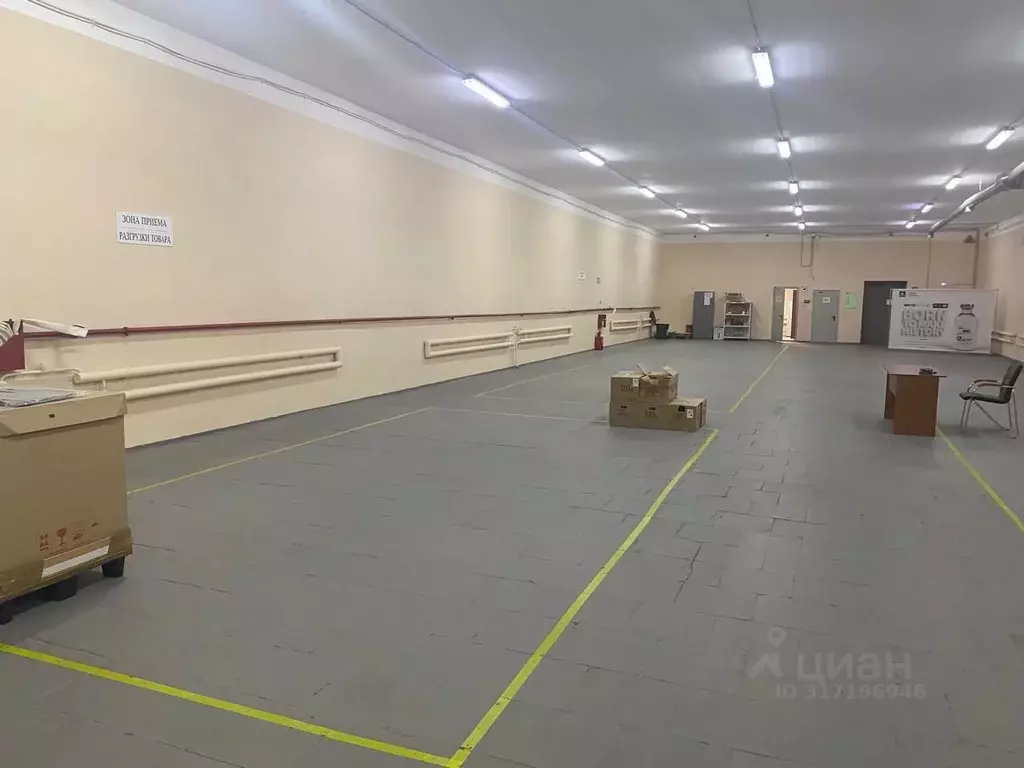 Склад в Московская область, Реутов Фабричная ул., 8 (410 м) - Фото 1
