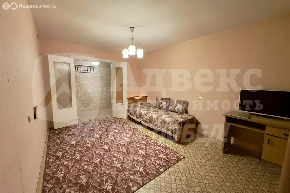 2-комнатная квартира: Тюмень, Ялуторовская улица, 29 (46.3 м) - Фото 1