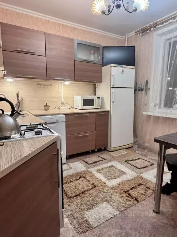 2-к кв. Коми, Сыктывкар Нижний Чов мкр, ул. Магистральная, 19 (52.4 м) - Фото 1