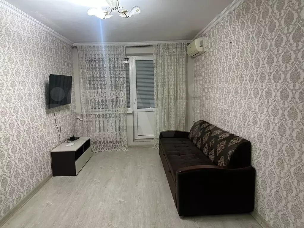 2-к. квартира, 45 м, 5/5 эт. - Фото 0