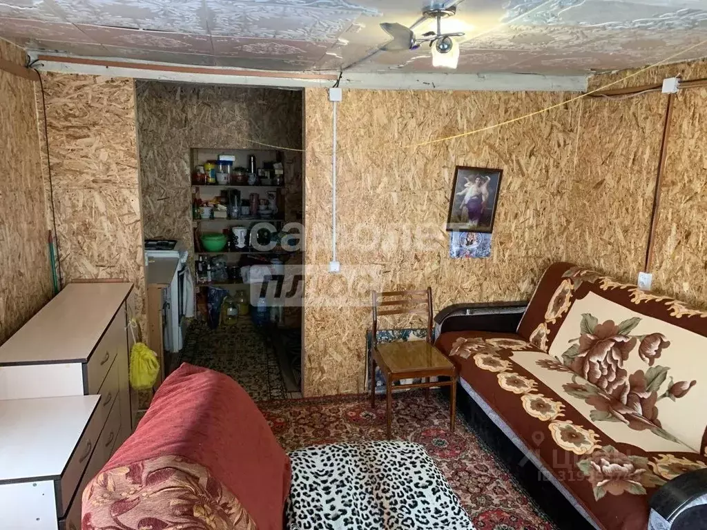 Дом в Свердловская область, Камышлов Барабинская ул., 61 (18 м) - Фото 0