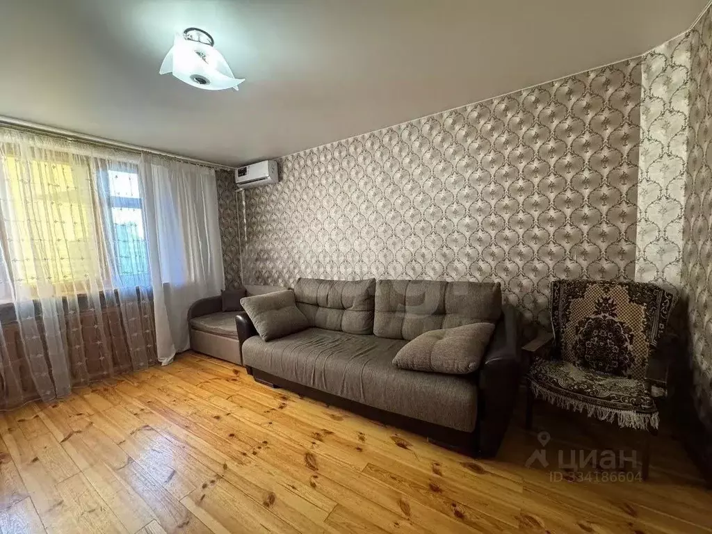 2-к кв. Крым, Симферополь ул. Тургенева (54.9 м) - Фото 2