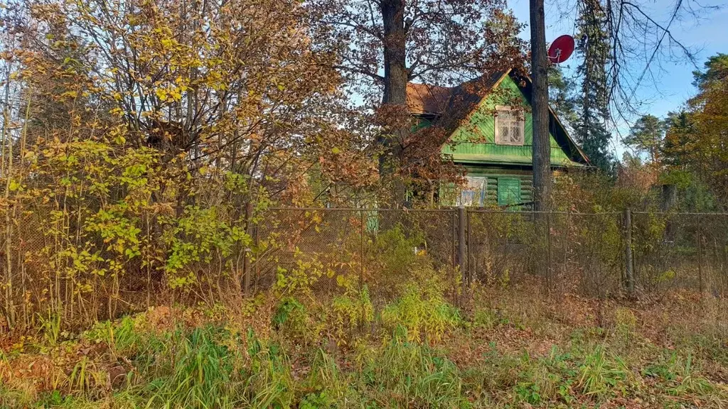 Дом в Ленинградская область, Гатчинский район, Вырица городской ... - Фото 1