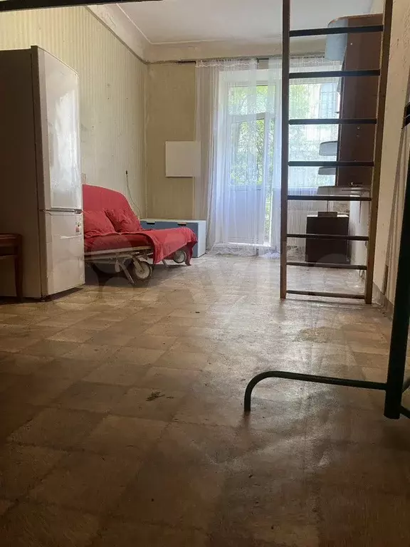Комната 17,6 м в 3-к., 4/5 эт. - Фото 0