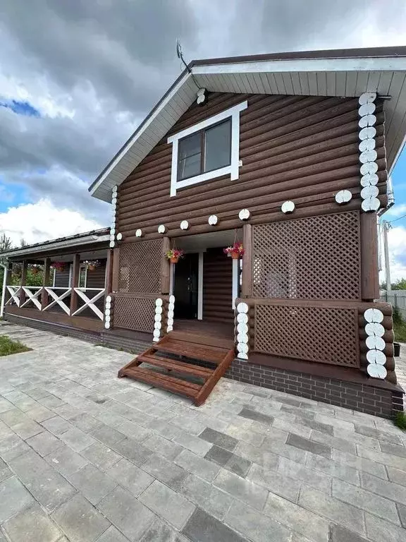 Дом в Новгородская область, Новгородский район, Ракомское с/пос, д. ... - Фото 1