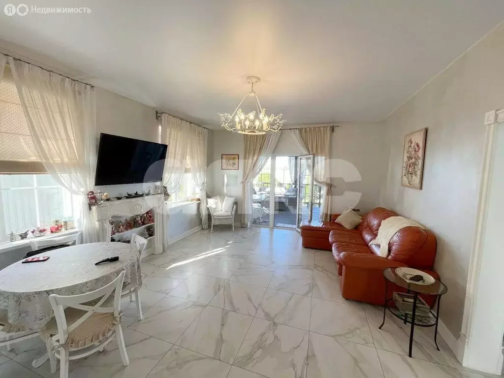 Дом в Молодёжное, СНТ ОК Изумруд, Рубиновая улица (245.7 м) - Фото 2