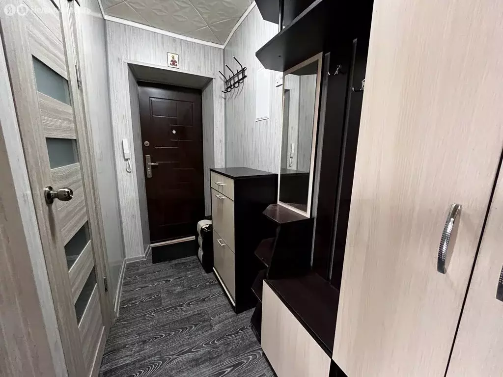2-комнатная квартира: Асбест, Ленинградская улица, 21К1 (43 м) - Фото 1