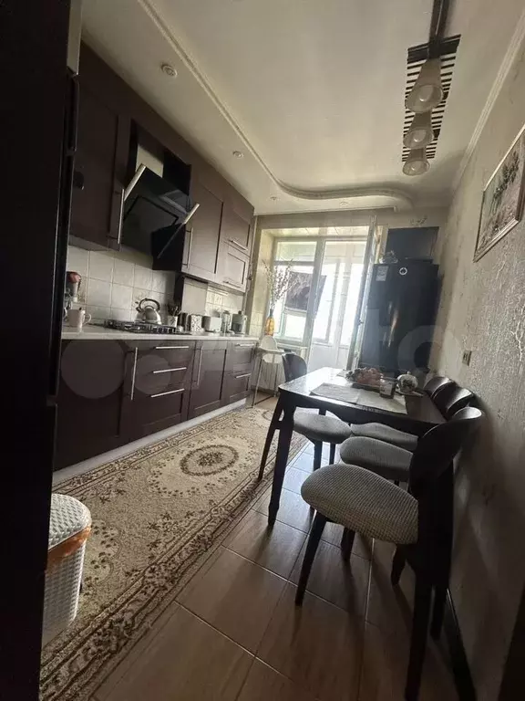 2-к. квартира, 56 м, 7/9 эт. - Фото 0