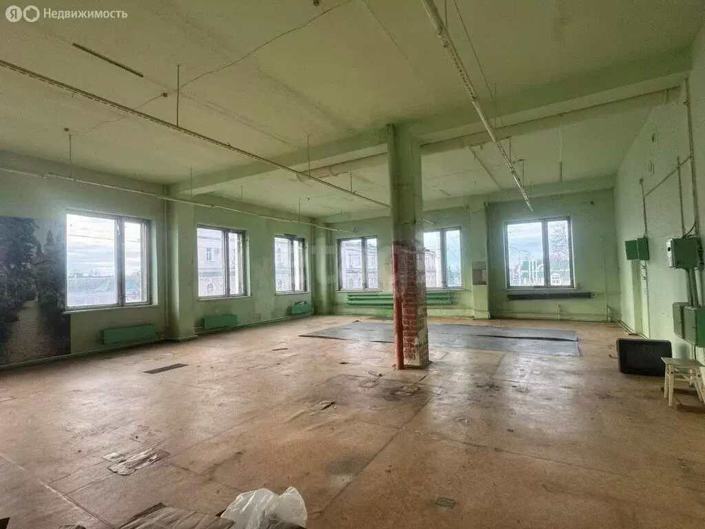 Помещение свободного назначения (2000 м) - Фото 1