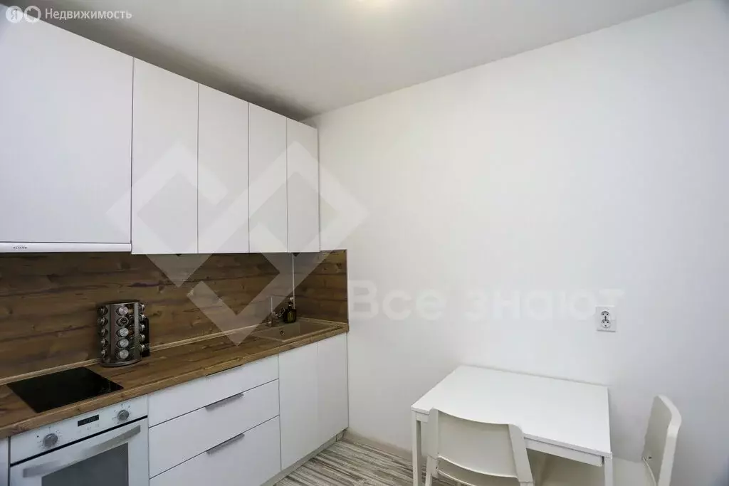 1-комнатная квартира: Челябинск, улица Бейвеля, 46А (32 м) - Фото 1