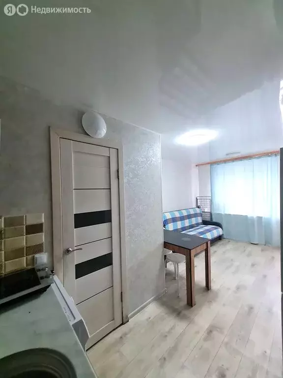 1к в 4-комнатной квартире (18 м) - Фото 1