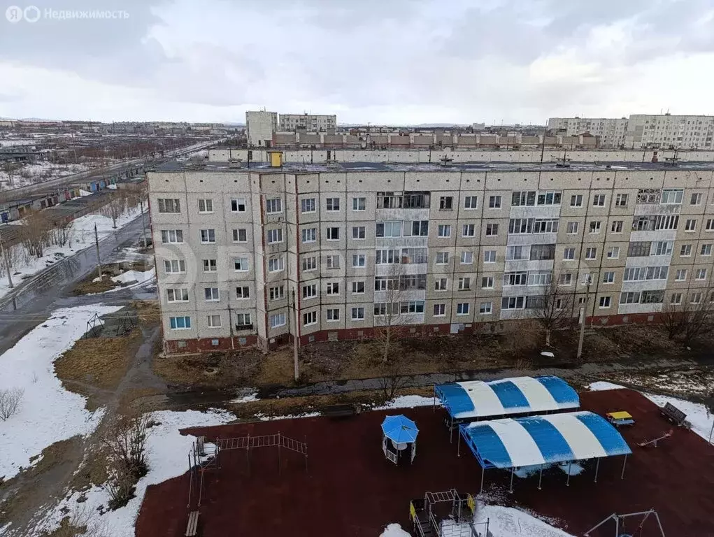 2-комнатная квартира: Мончегорск, улица Кондрикова, 22 (45.5 м) - Фото 0