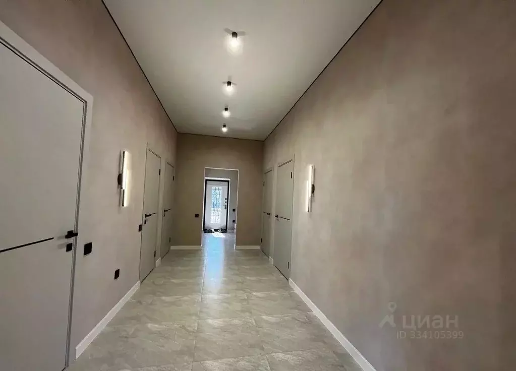 Дом в Крым, Симферопольский район, с. Доброе  (100 м) - Фото 1