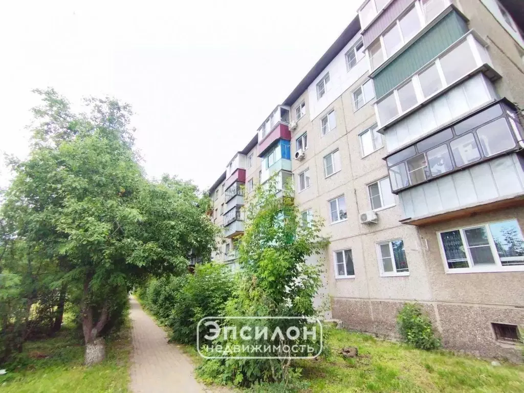3-к кв. Курская область, Курск ул. Менделеева, 49 (56.4 м) - Фото 0