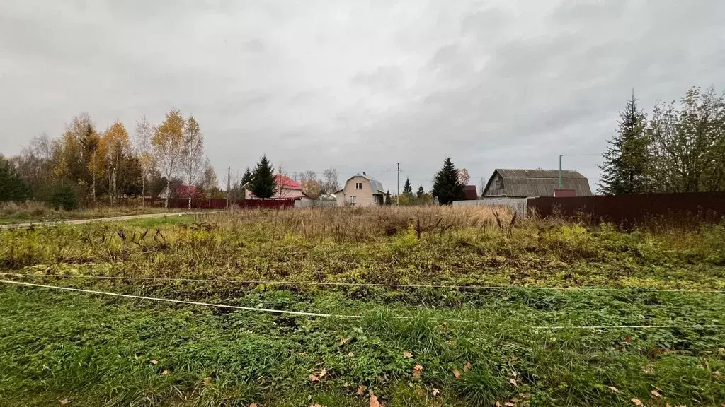 Участок в Тверская область, Конаковский муниципальный округ, Демидово ... - Фото 1