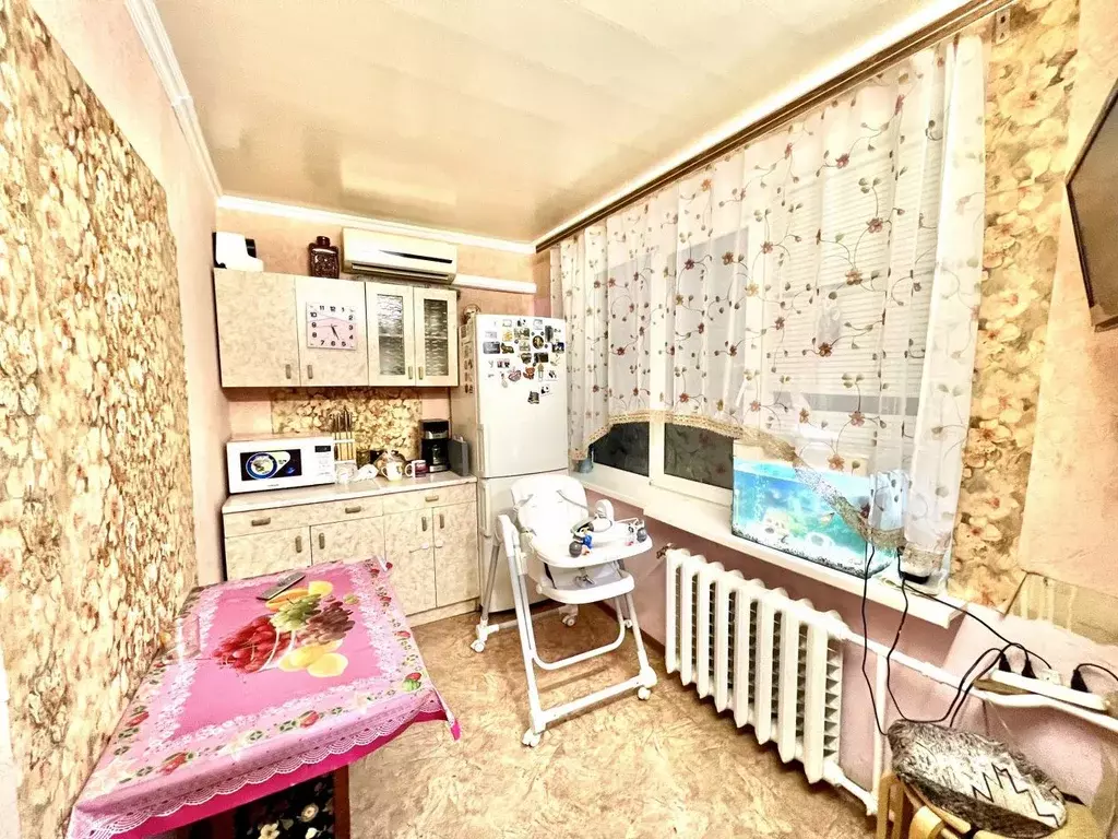 4-к кв. Ростовская область, Ростов-на-Дону просп. 40-летия Победы, ... - Фото 2