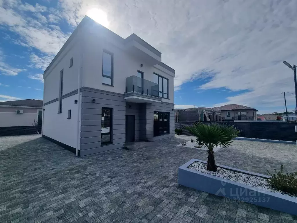 Дом в Краснодарский край, Сочи городской округ, с. Молдовка ул. ... - Фото 1