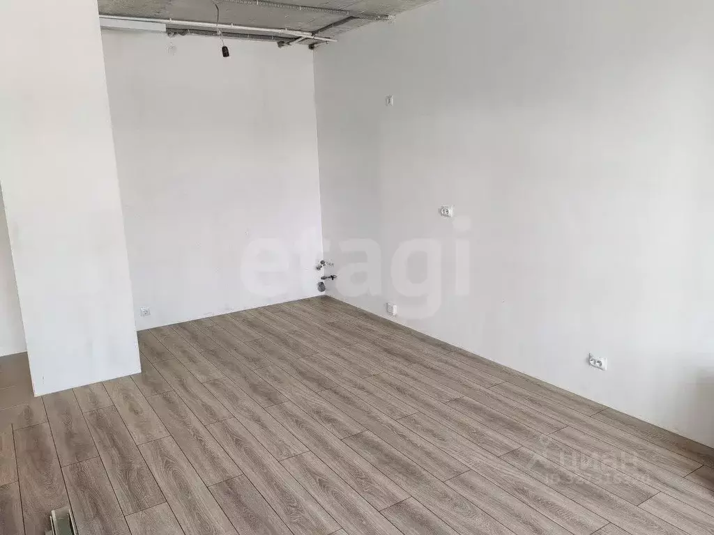 1-к кв. Тюменская область, Тюмень Полевая ул., 117к4 (39.7 м) - Фото 1