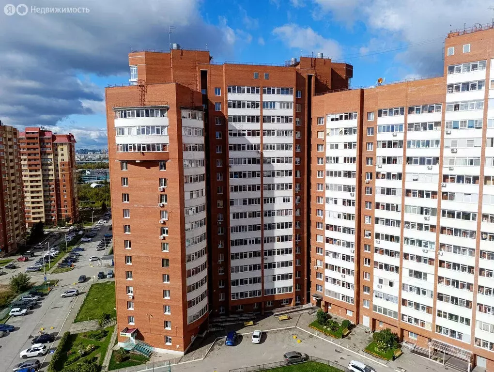 3-комнатная квартира: Пермь, Холмогорская улица, 4В (82.1 м) - Фото 0