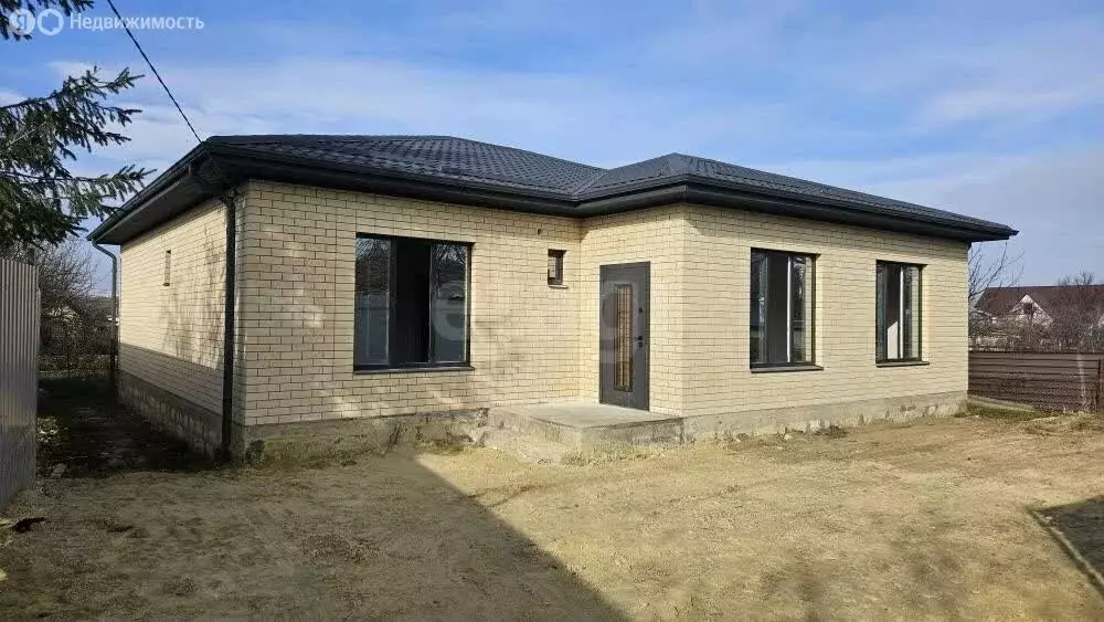Дом в Михайловск, Октябрьская улица (158.3 м) - Фото 1