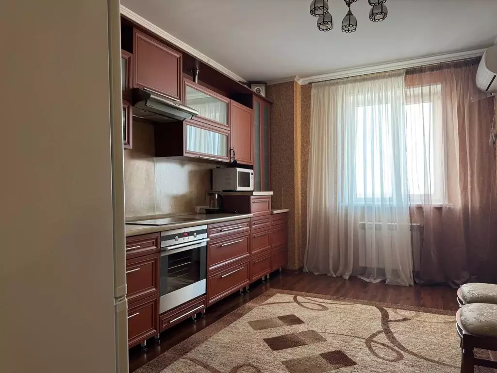 2-к кв. Белгородская область, Старый Оскол Буденного мкр, 16 (70.0 м) - Фото 2