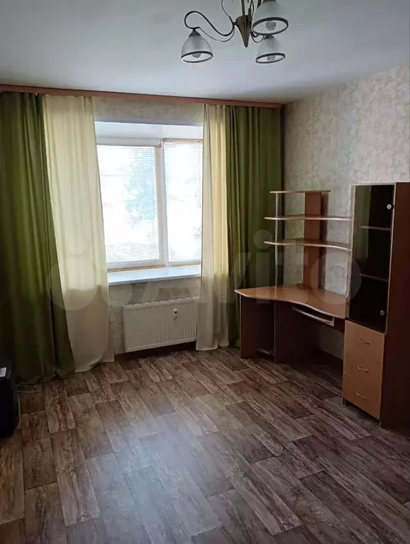 1-к. квартира, 42 м, 4/10 эт. - Фото 0