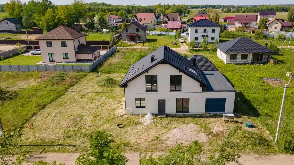 Дом в Калининградская область, Гурьевский муниципальный округ, пос. ... - Фото 1