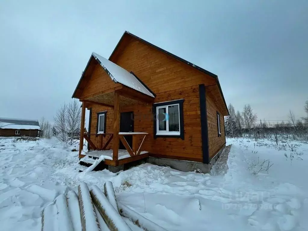 Дом в Башкортостан, Иглинский сельсовет, с. Иглино ул. Белинского (90 ... - Фото 0