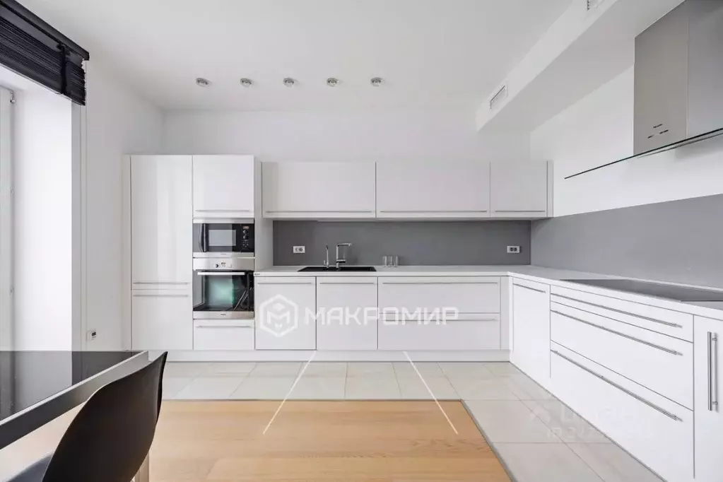 3-к кв. Санкт-Петербург Дибуновская ул., 50 (107.0 м) - Фото 0