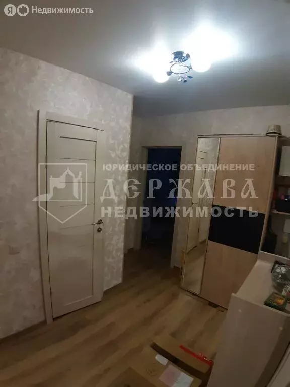 2-комнатная квартира: Кемерово, улица Веры Волошиной, 32 (56.5 м) - Фото 1