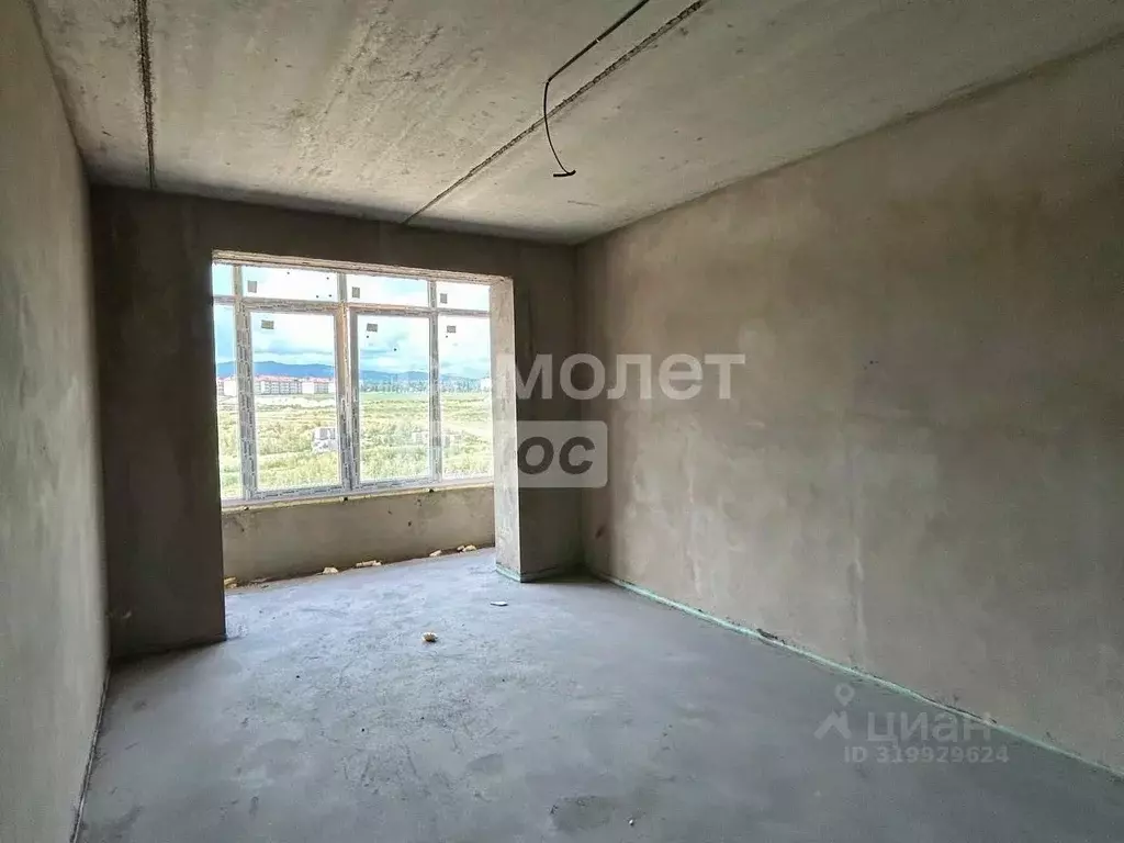2-к кв. Кабардино-Балкария, Нальчик ул. Шогенова, 75 (68.0 м) - Фото 1