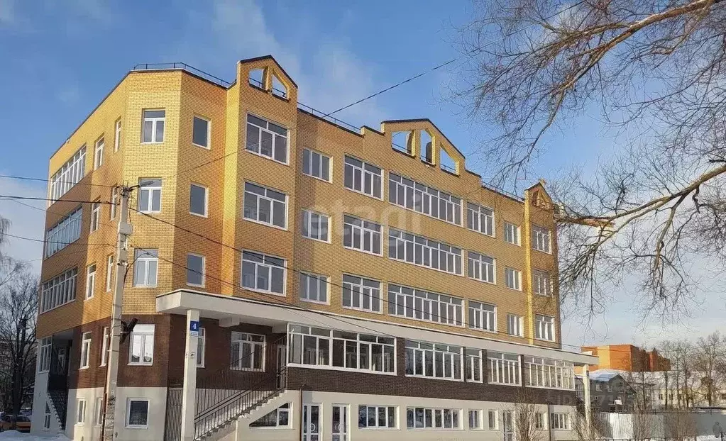 3-к кв. Калужская область, Малоярославец ул. Аузина, 4 (88.2 м) - Фото 1