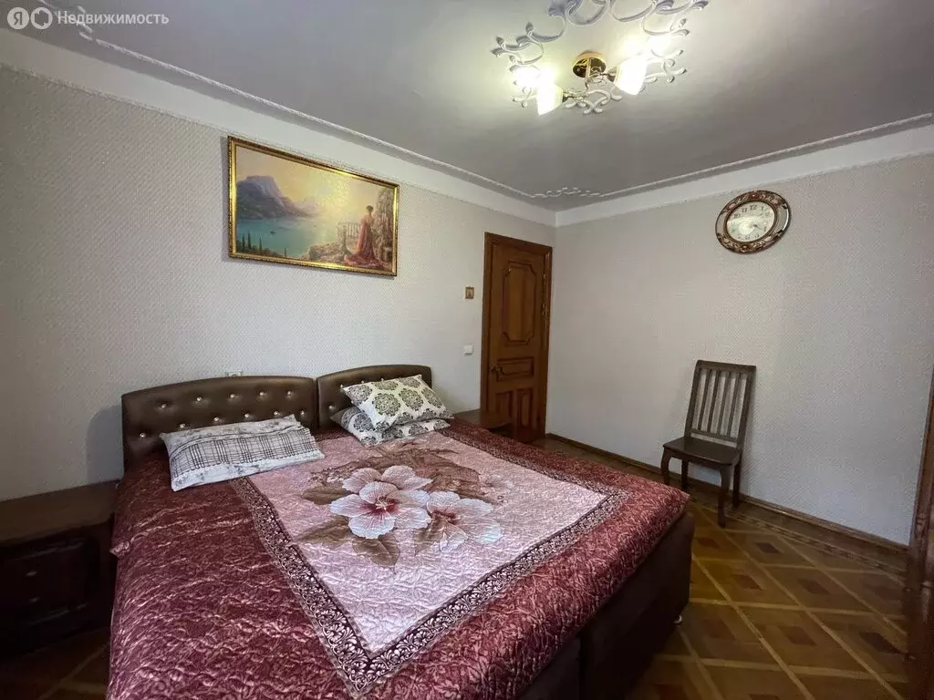 3-комнатная квартира: Владикавказ, улица Кутузова, 83к1 (68.9 м) - Фото 1