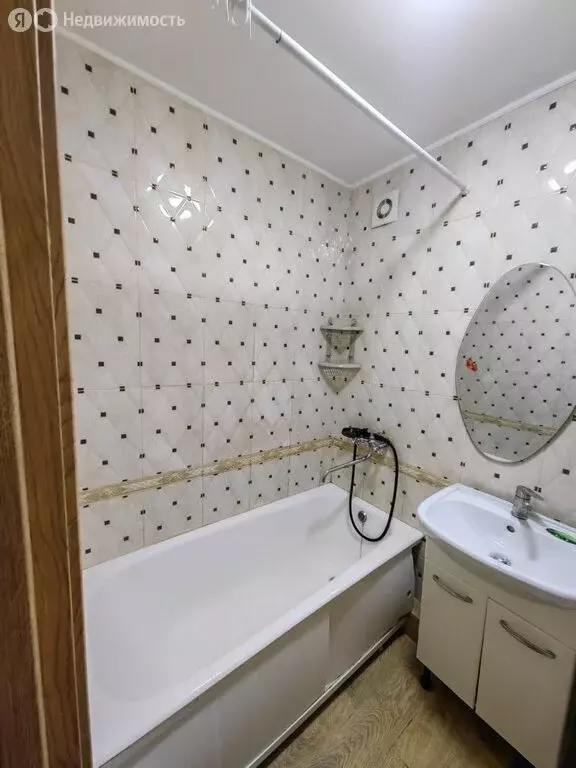 1-комнатная квартира: Сочи, микрорайон Завокзальный, Невская улица, 10 ... - Фото 1