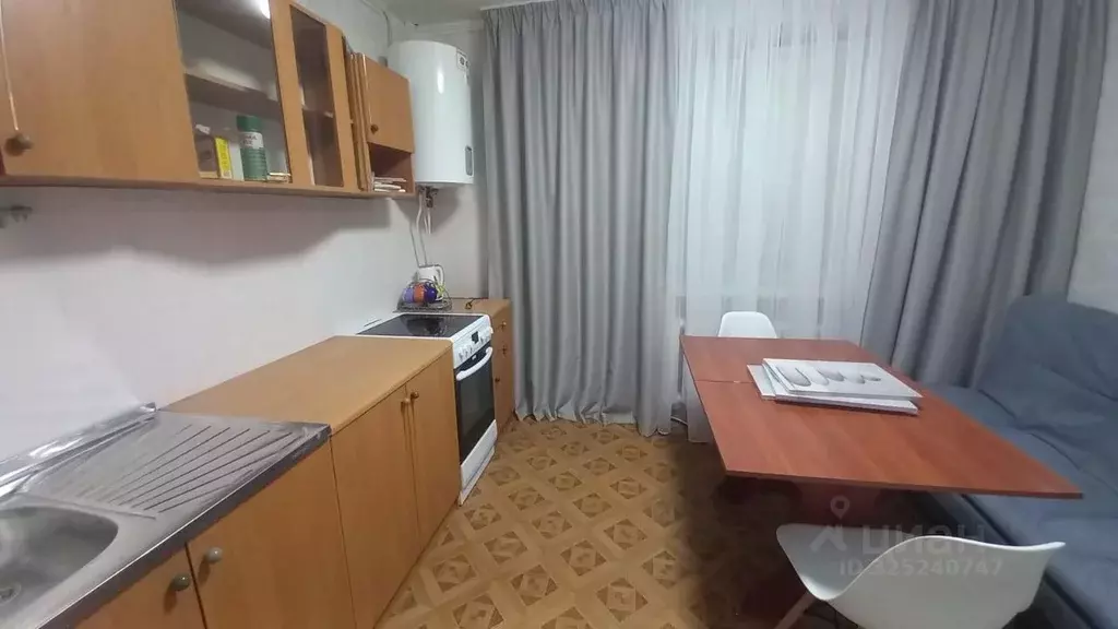 1-к кв. Крым, Феодосия ул. Володарского, 35 (37.3 м) - Фото 1