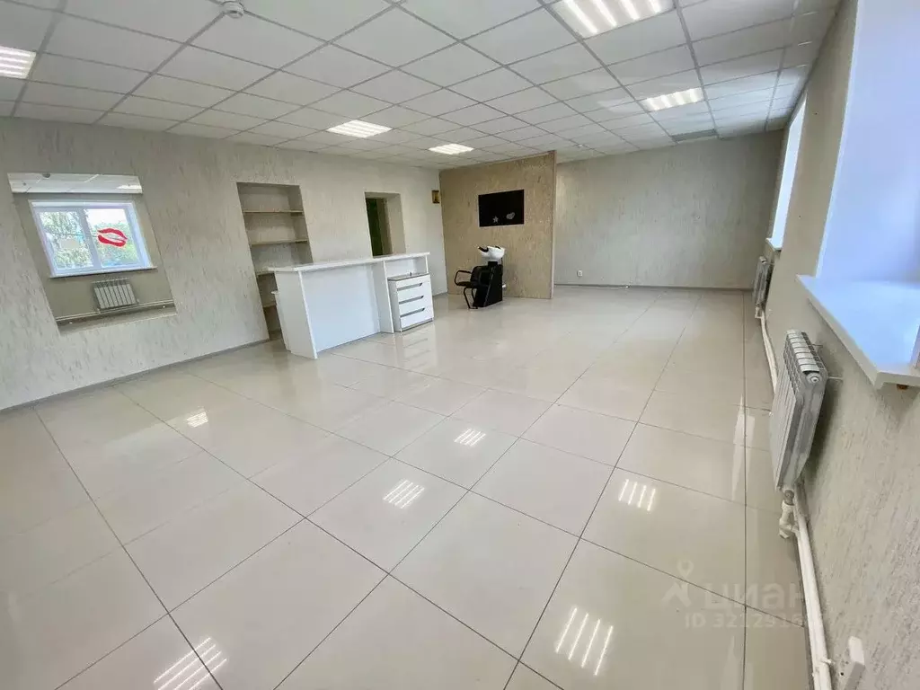 Помещение свободного назначения в Ульяновская область, Ульяновск ул. ... - Фото 1