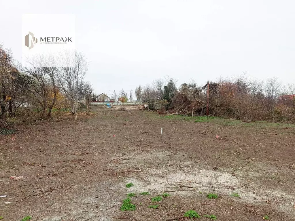 Участок в Крым, Кировский район, Первомайское с/пос, с. Изюмовка ул. ... - Фото 1