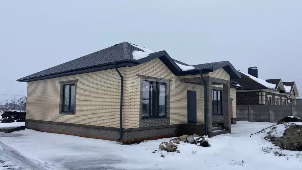 Дом в Белгородская область, Белгородский район, с. Стрелецкое ул. ... - Фото 0