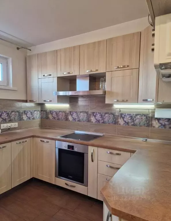 3-к кв. Санкт-Петербург Школьная ул., 90к3 (68.3 м) - Фото 1