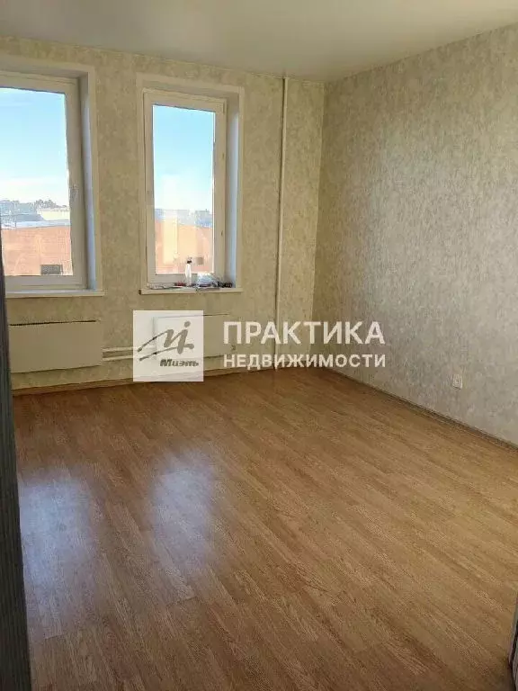 Продается 1-комнатная квартира - Фото 1