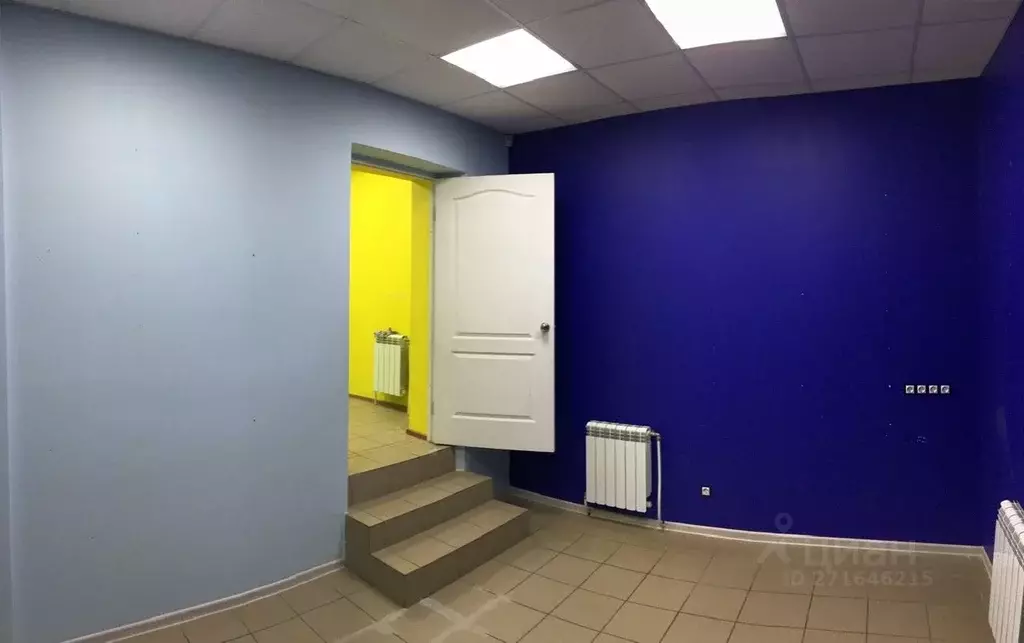Помещение свободного назначения в Пермский край, Краснокамск ул. Карла ... - Фото 1